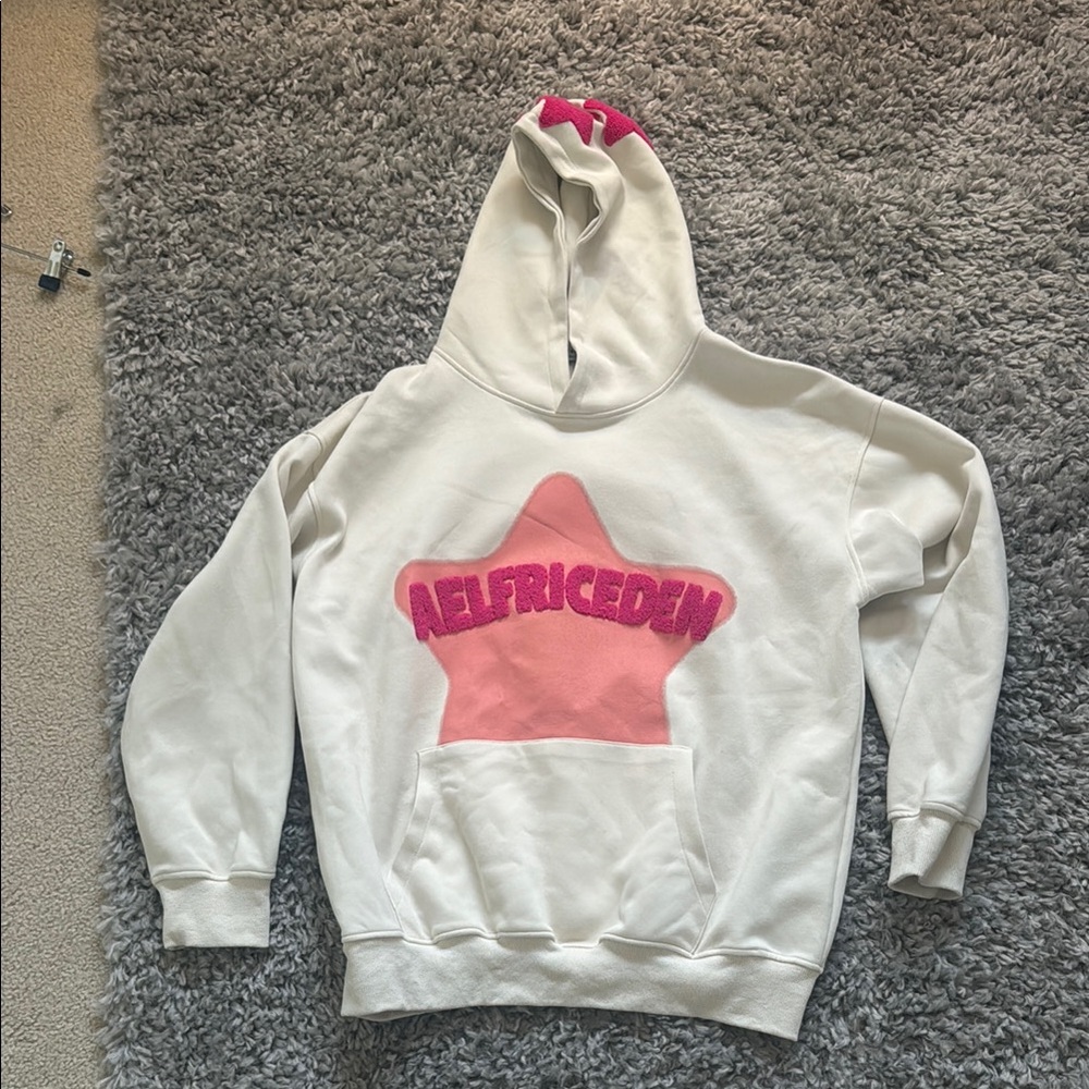 Aelfric Eden White and Pink Star Hoodie Sweatshirt